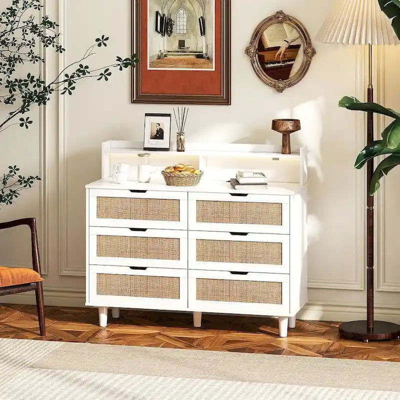 Commode à 6 tiroirs de 43 pouces de large avec éclairage LED et prise électrique