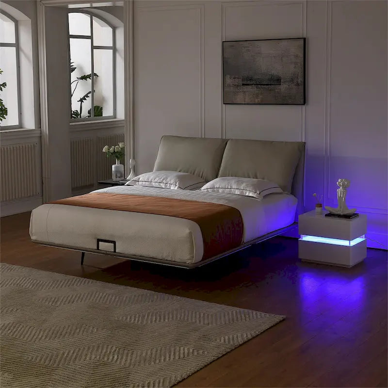 Table de chevet intelligente LED 17,72 H avec station de charge et tiroir pour chambre à coucher, coloris noir/blanc/crème