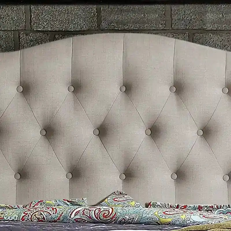 Cadre de lit plateforme incurvé et capitonné Tara Virgil