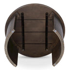 Table basse ovale Pence de NADAAL STUDIOS, petite, marron foncé