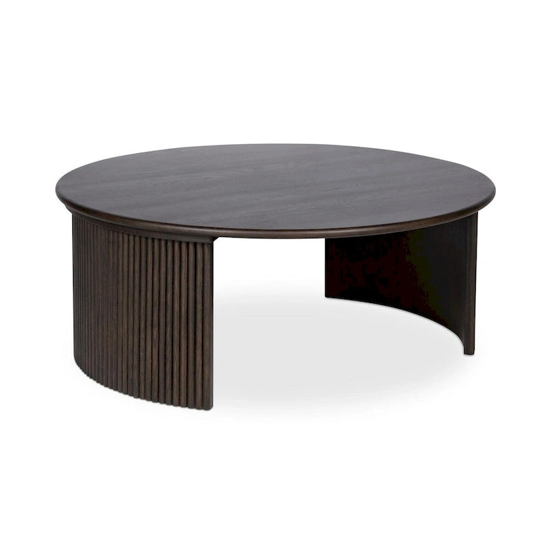 Table basse ovale Pence de NADAAL STUDIOS, petite, marron foncé